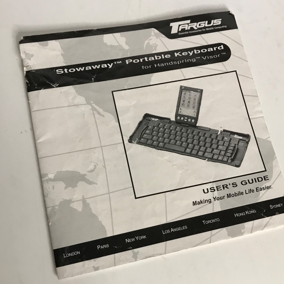 Stowaway Portable Keyboard - Picture 10 of 12